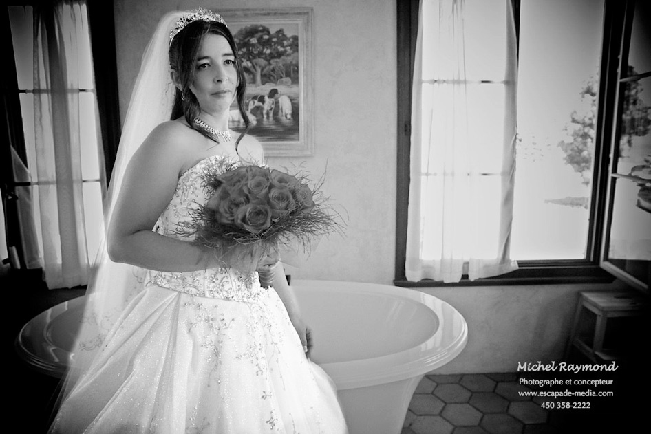 La mariée dans la salle de bain