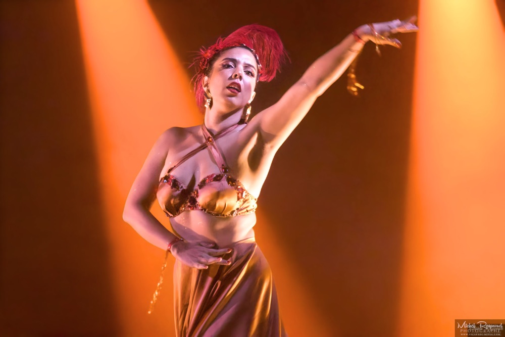 burlesque-celesta-olee-asia-festival