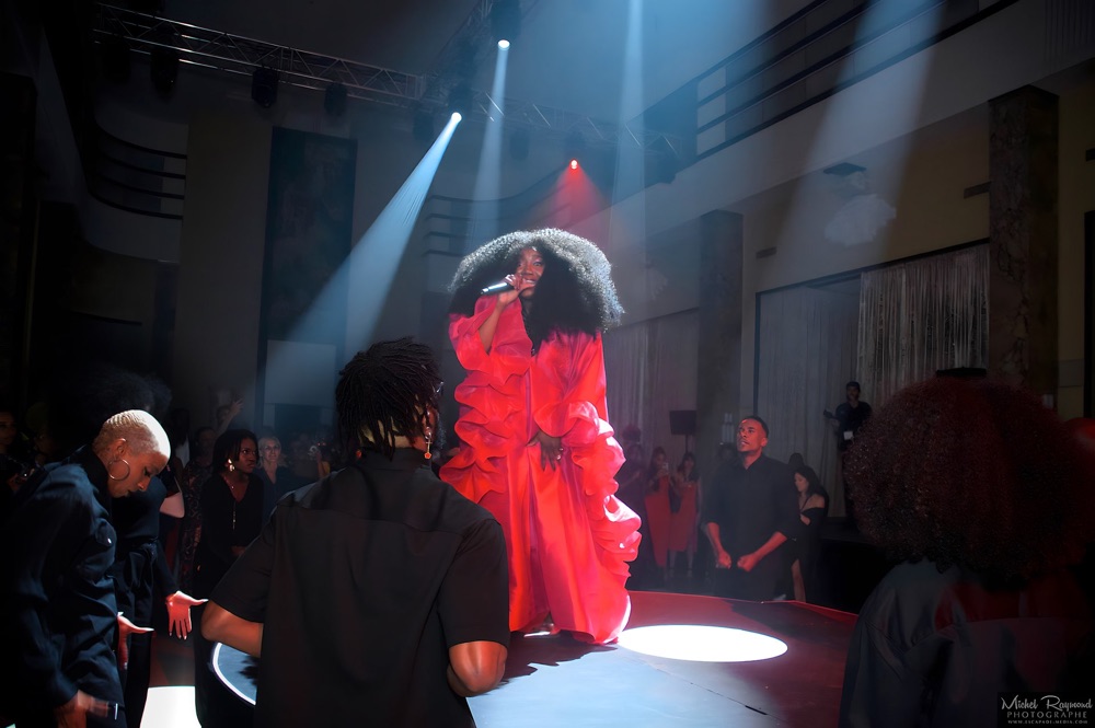 défilé-modèle-bal-afrikana