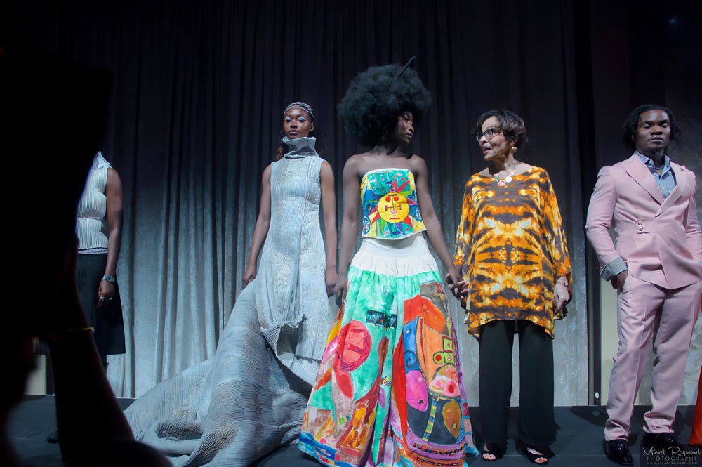 Modèle-grace-et-son-pere-jean-au-bal-afrikana-2025
