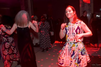 photographe-michel-raymond-et-modèle-grace-au-bal-afrikana-2025