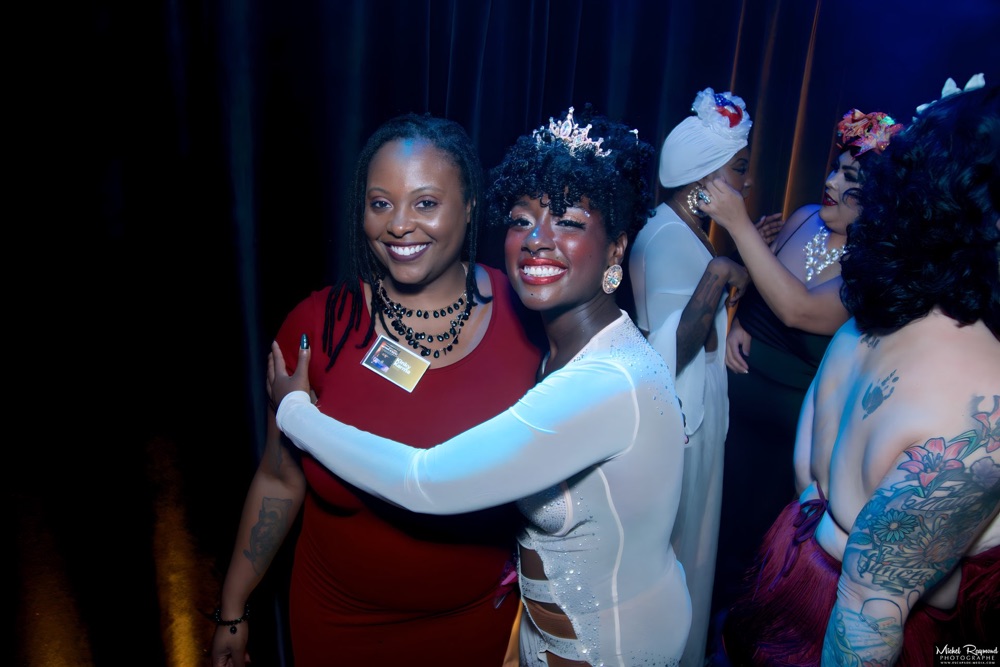 Kinky-karma-et-gata-habbie