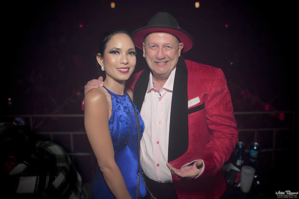 fairy-fifi-et-photographe-michel-raymond-au-burlesque-montreal-festival-2025