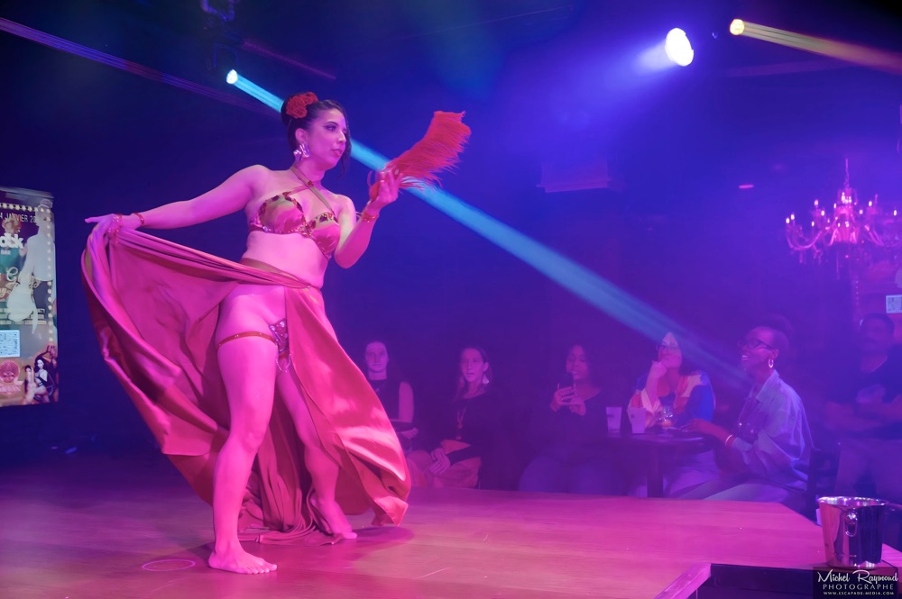 burlesque-celesta-olee