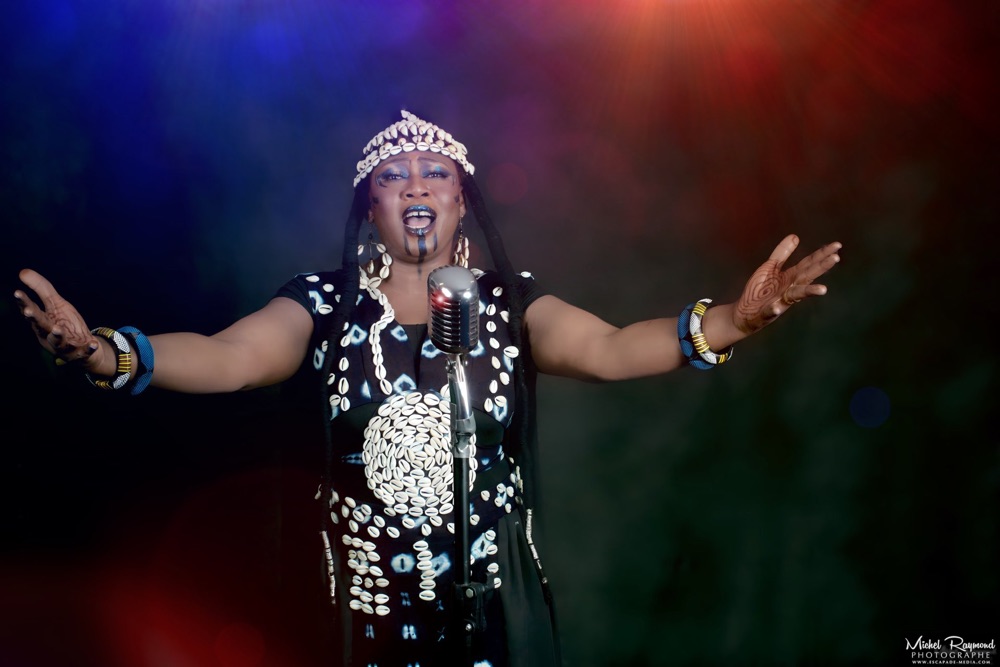 Djely-pata-en-spectacle