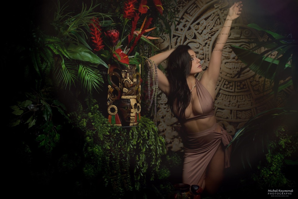tropical-maya-studio-photo