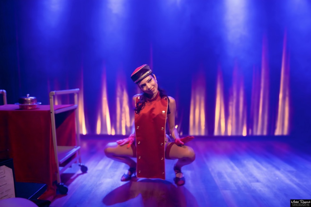 Latine-bipoc-fiesta-présente-fairy-fifi-burlesque