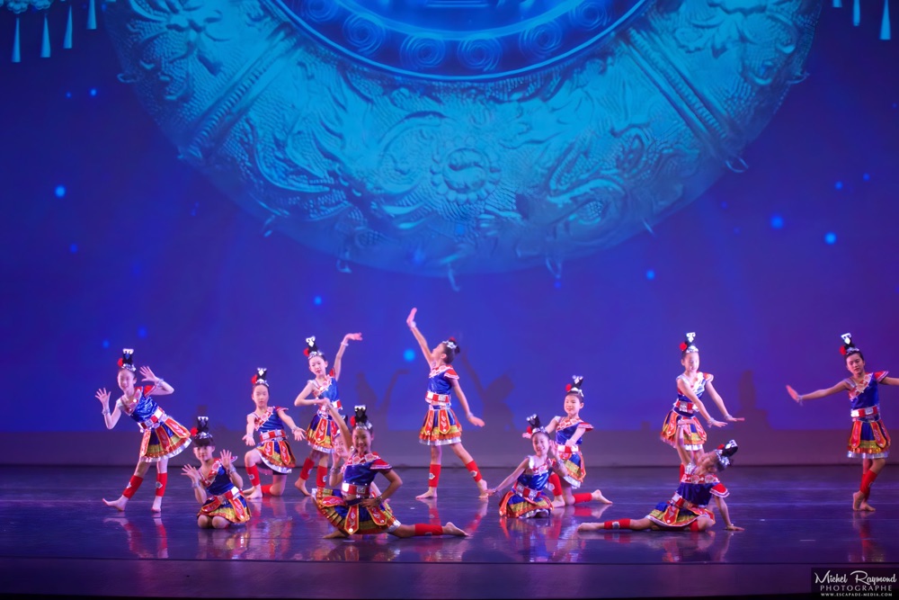 jeunes-danseuses-chinoise-salle-pierre-mercure-de-montreal