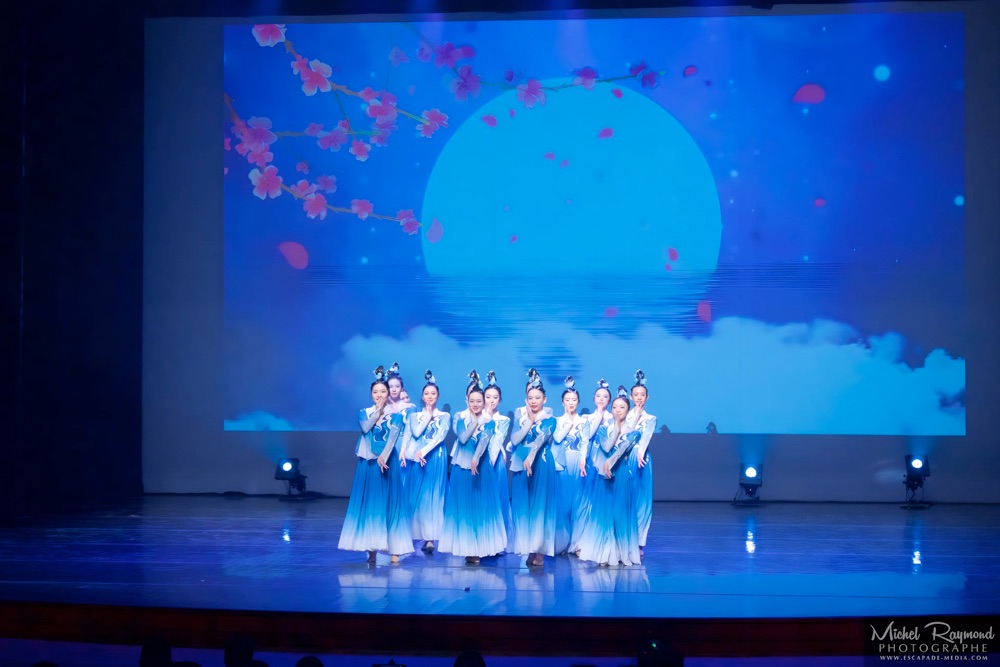 Danseuses-chinois-salle-pierre-mercure-de-montreal