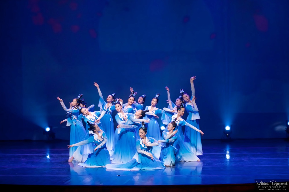 Groupe-danseuse-chinoises-gala-nouvel-an-chinois