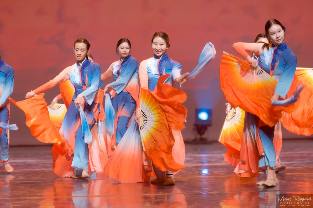 Danseuse-culturelle-chinoise-gala-nouvel-an-chinois-2026