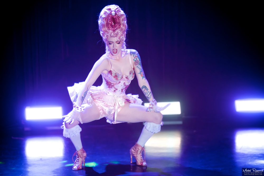 Michelle-l-amour-imp&eacute;rial-burlesque-canada-2025