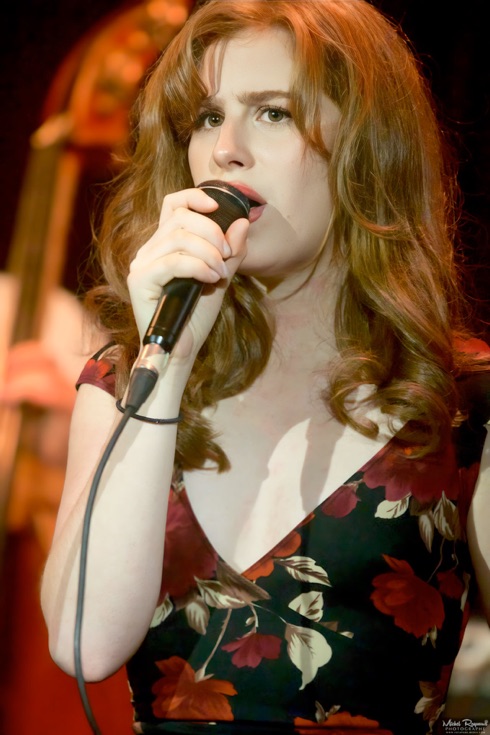 kayla-summer-chanteuse-jazz