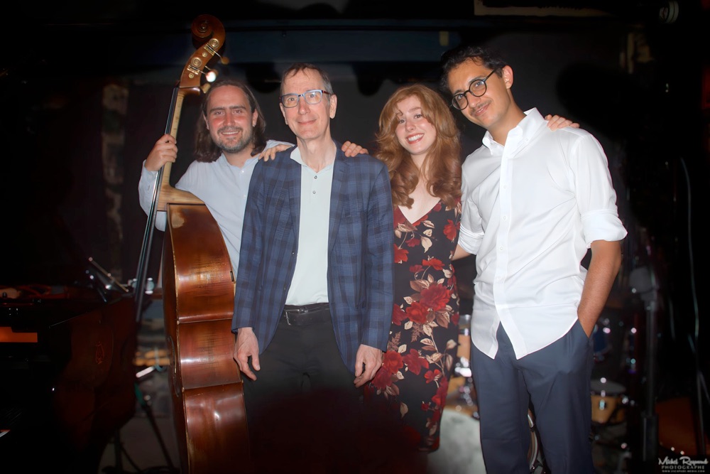 Kayla-summer-et-musiciens-jazz-au-upstairs-jazz-bar-de-montreal