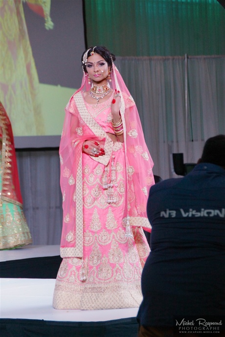 mangalyam-show-sari-indien-rose-pour-mariage