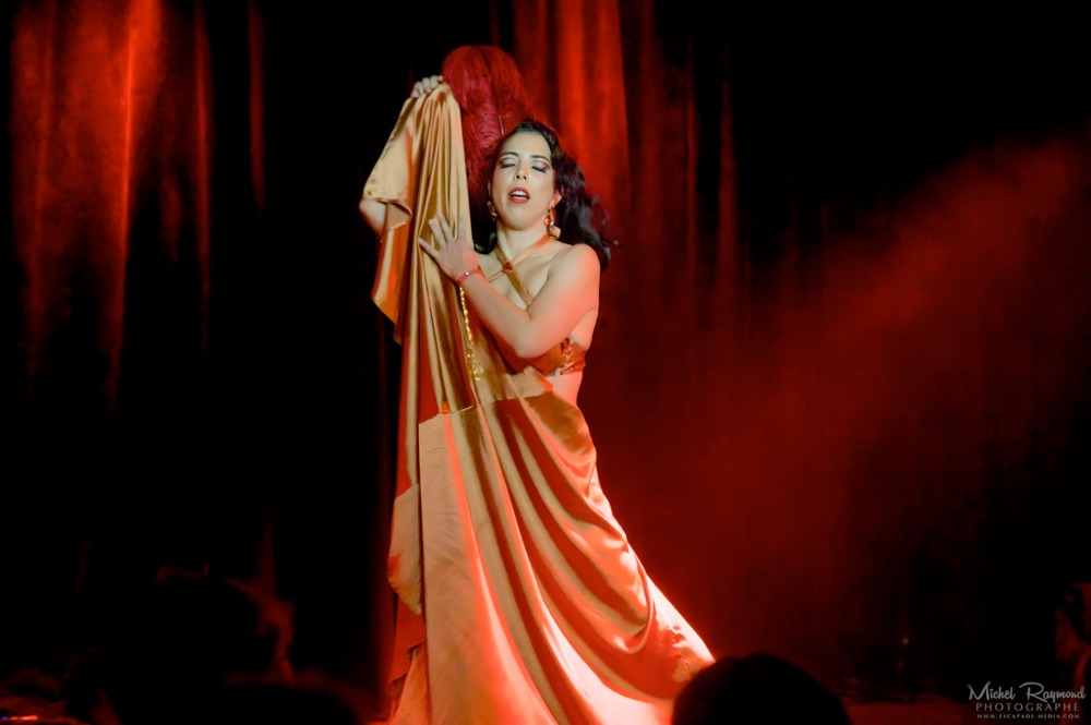 la-burlesque-celesta-olee-au-zaricot-saint-hyacinthe.