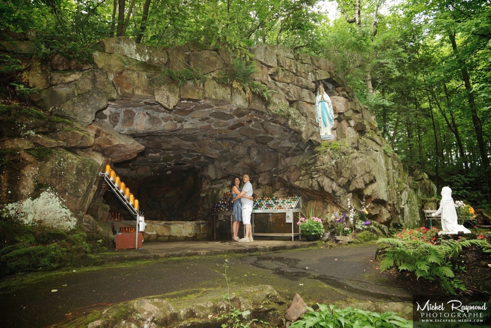 la-grotte-du-sanctuaire-notre-dame-de-lourdes-rigaud