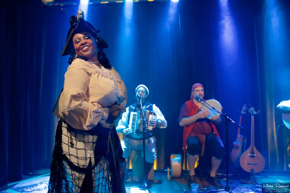 Kinky-karma-burlesque-rated-arrr